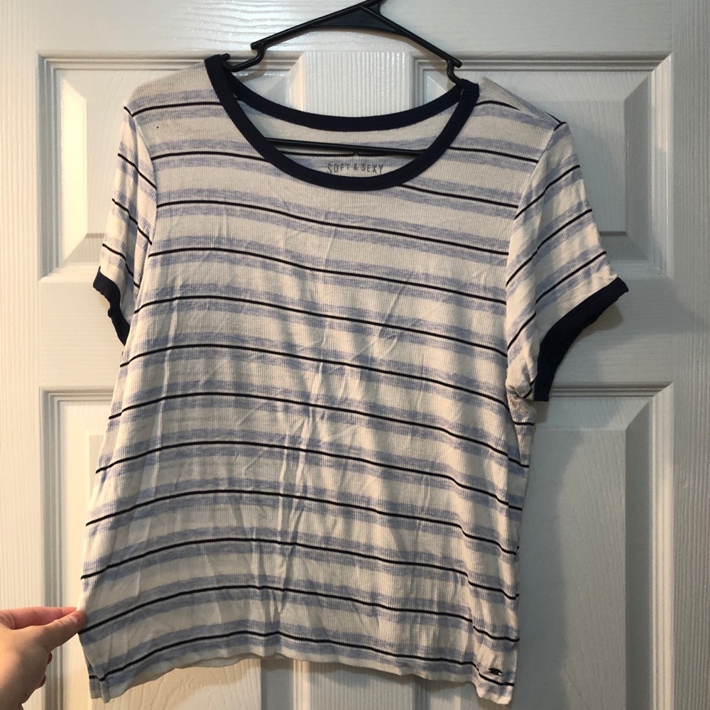Women’s American eagle shirt!